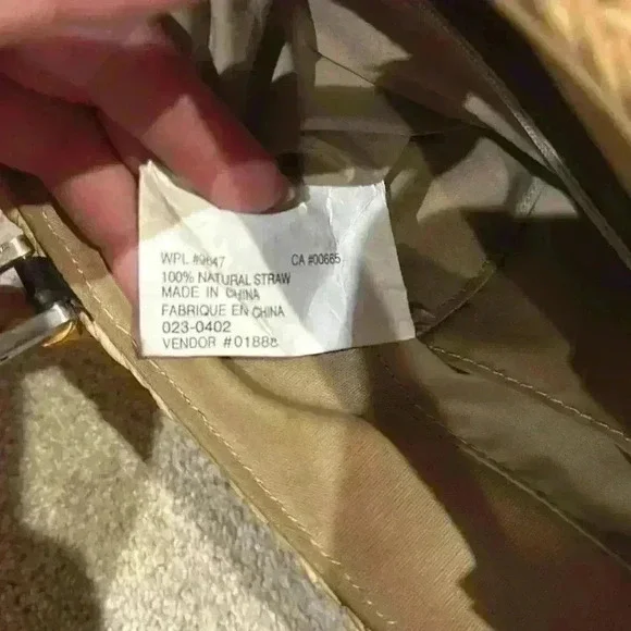 Eddie Bauer Weaved Wicker Purse With Bamboo Handles - Picture 5 of 6